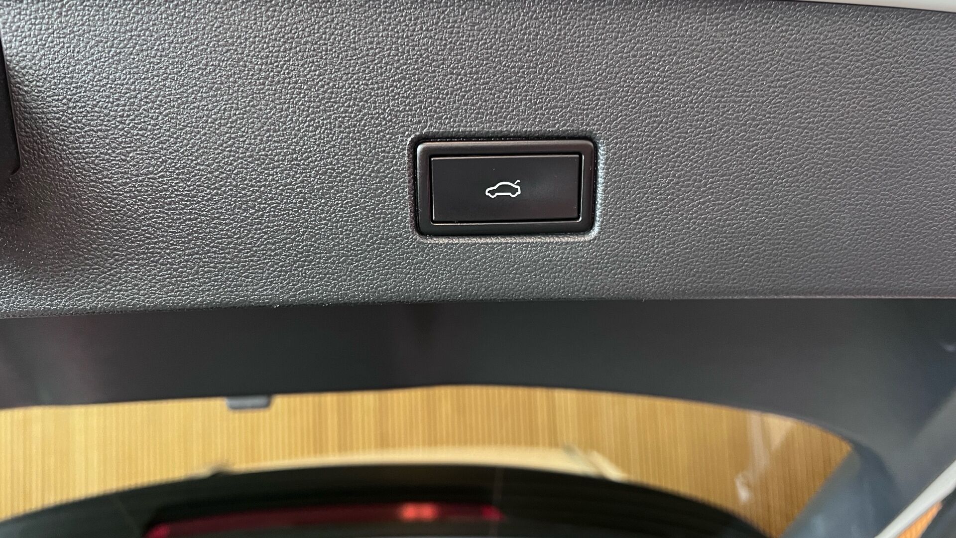 Billede af VW T-Roc 2,0 TDI SCR Style Connect DSG 150HK 5d 7g Aut.