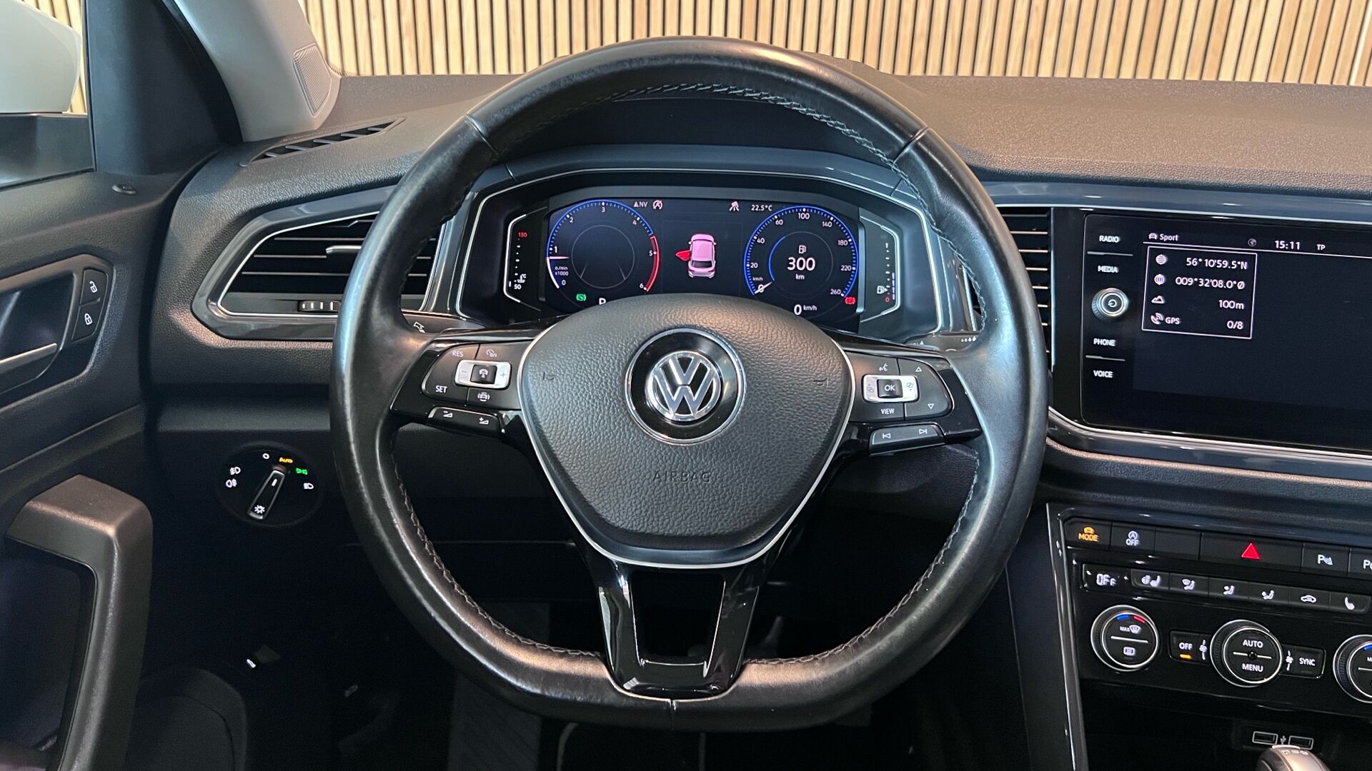 Billede af VW T-Roc 2,0 TDI SCR Style Connect DSG 150HK 5d 7g Aut.