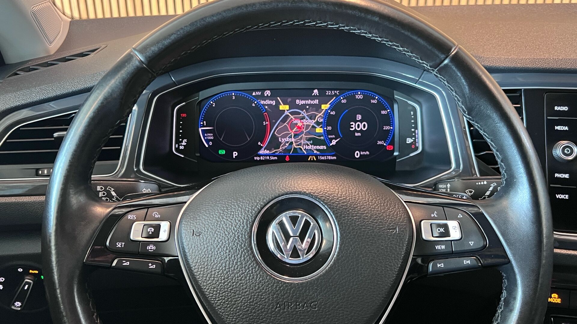 Billede af VW T-Roc 2,0 TDI SCR Style Connect DSG 150HK 5d 7g Aut.
