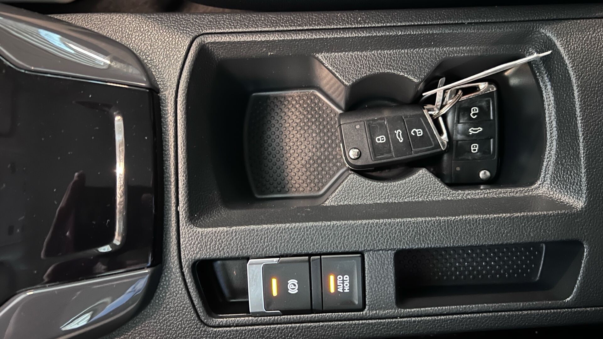 Billede af VW T-Roc 2,0 TDI SCR Style Connect DSG 150HK 5d 7g Aut.
