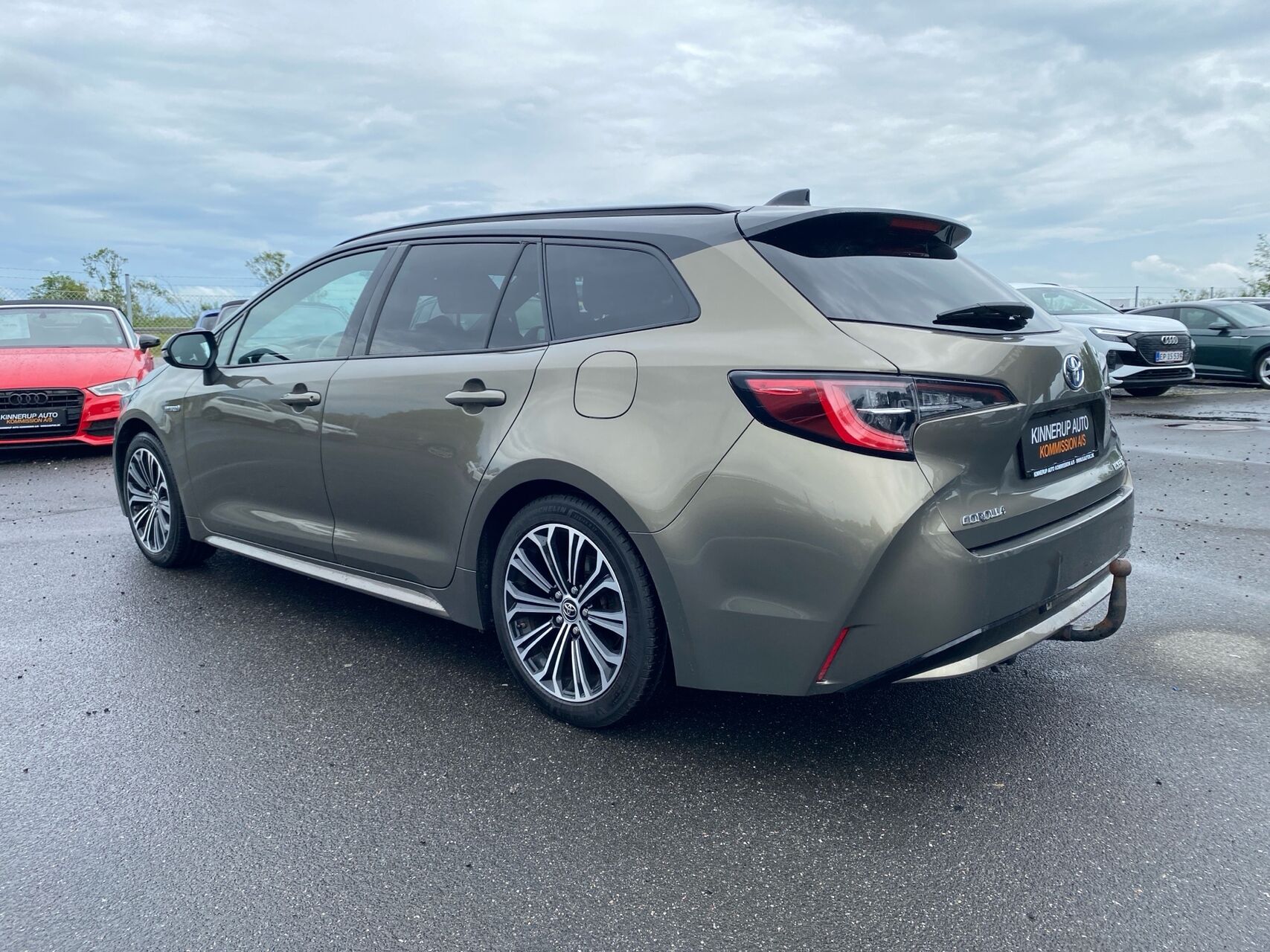 Billede af Toyota Corolla Touring Sports 1,8 Hybrid H3 Design E-CVT 122HK Stc Trinl. Gear