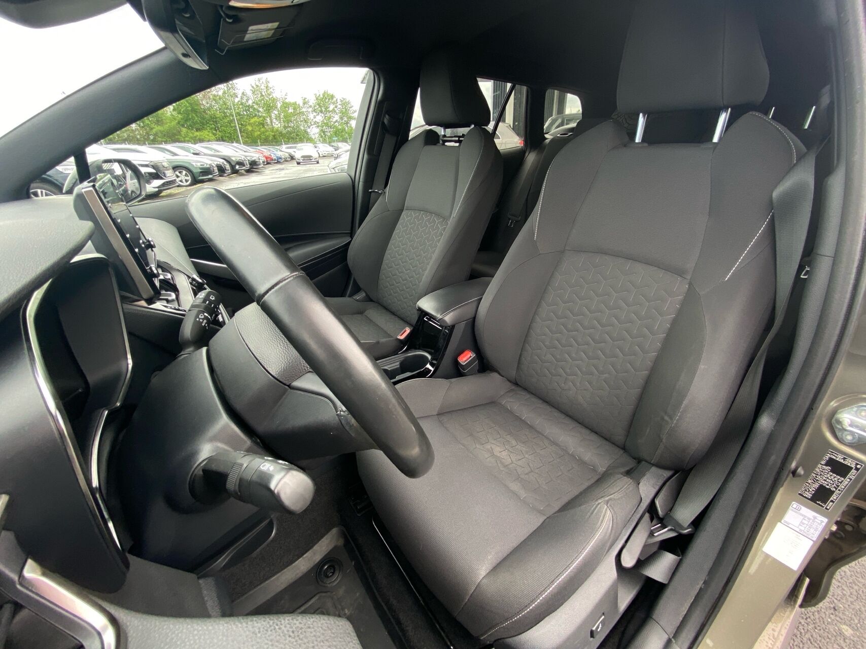Billede af Toyota Corolla Touring Sports 1,8 Hybrid H3 Design E-CVT 122HK Stc Trinl. Gear