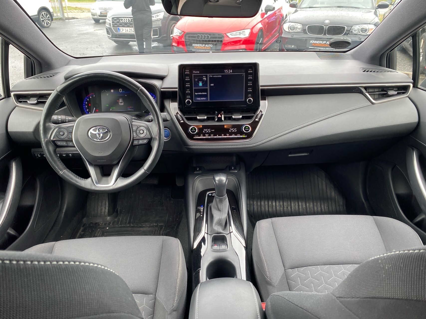 Billede af Toyota Corolla Touring Sports 1,8 Hybrid H3 Design E-CVT 122HK Stc Trinl. Gear