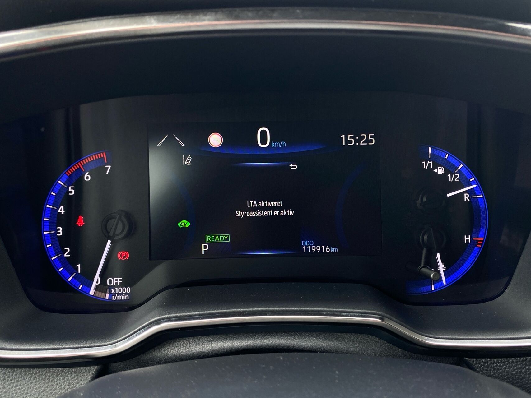 Billede af Toyota Corolla Touring Sports 1,8 Hybrid H3 Design E-CVT 122HK Stc Trinl. Gear