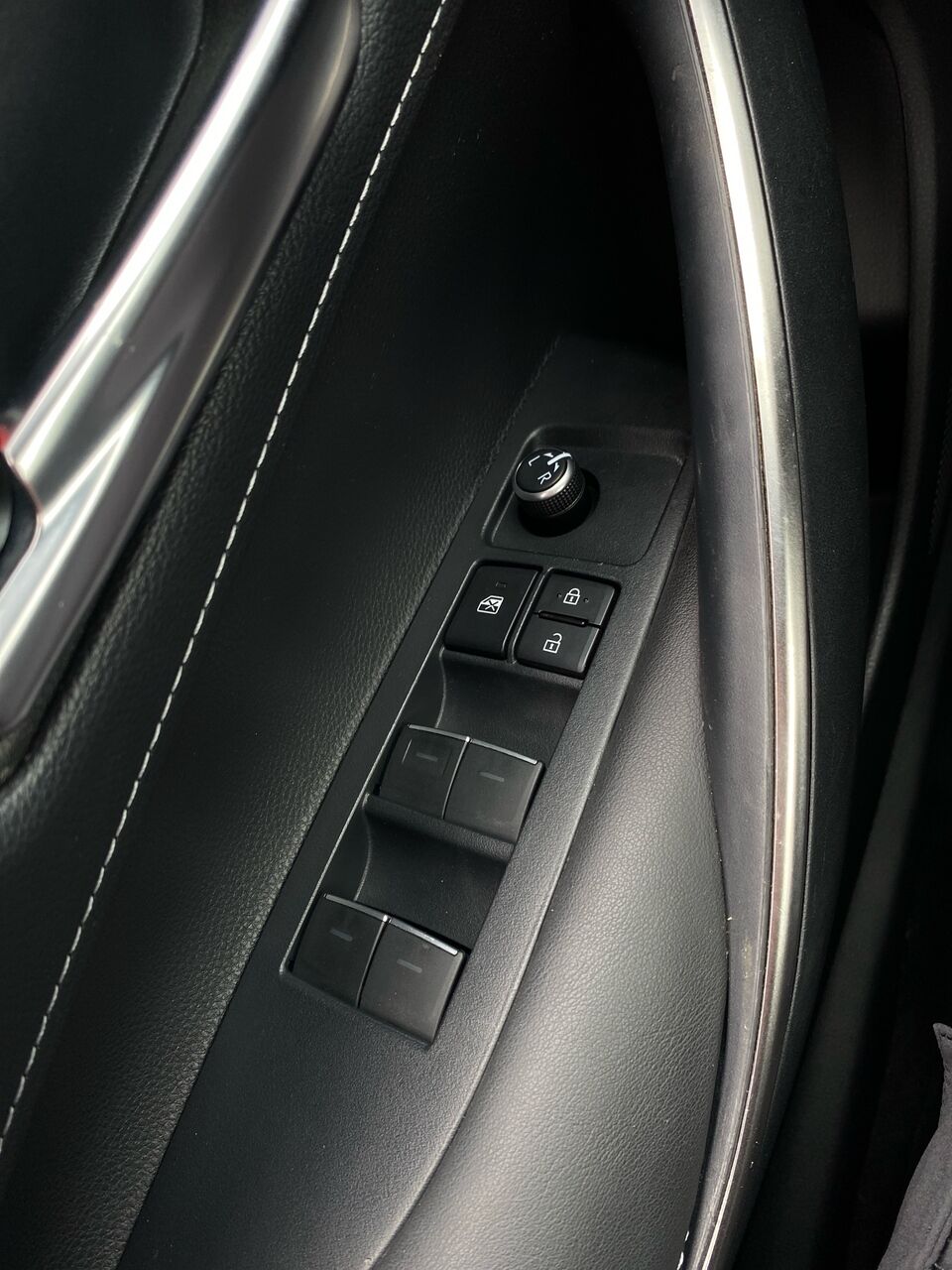 Billede af Toyota Corolla Touring Sports 1,8 Hybrid H3 Design E-CVT 122HK Stc Trinl. Gear