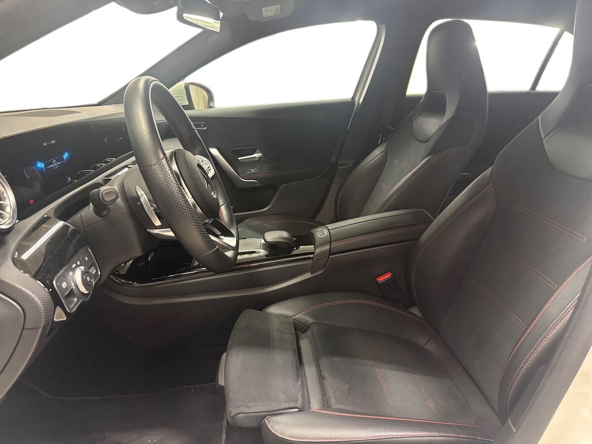 Billede af Mercedes-Benz A200 1,3 AMG Line 7G-DCT 163HK 5d 7g Aut.