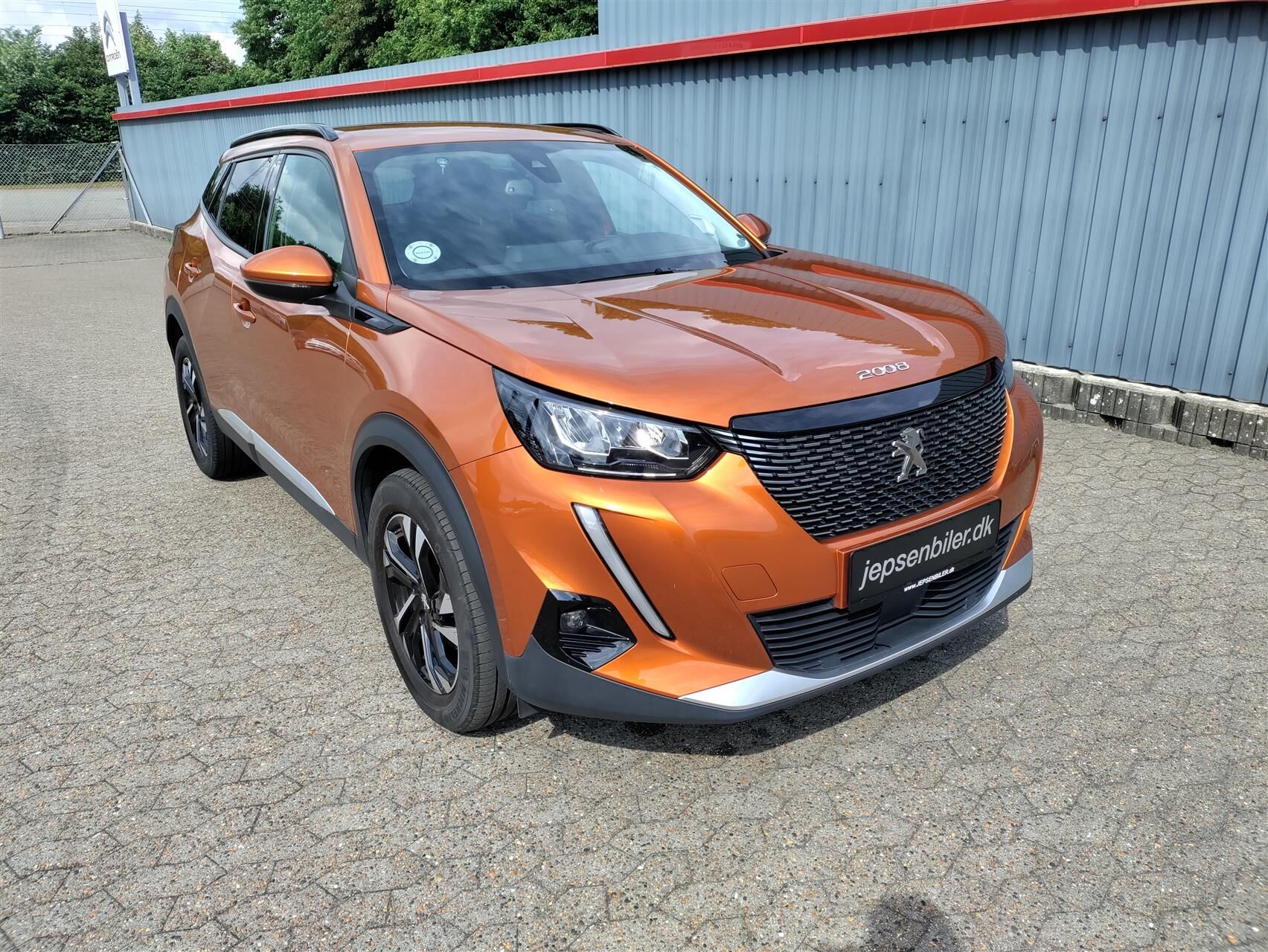 Billede af Peugeot 2008 1,2 PureTech Sportium EAT8 130HK 5d 8g Aut.