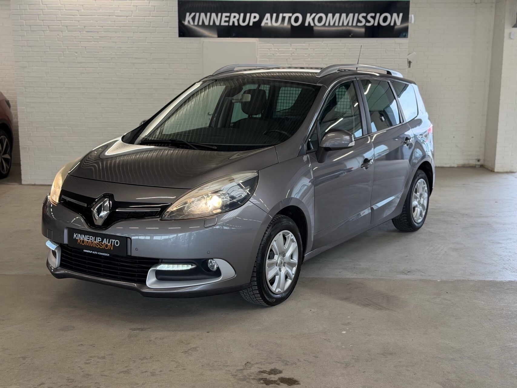 Billede af Renault Grand Scénic 1,5 DCI FAP Expression EDC 110HK Van 6g Aut.