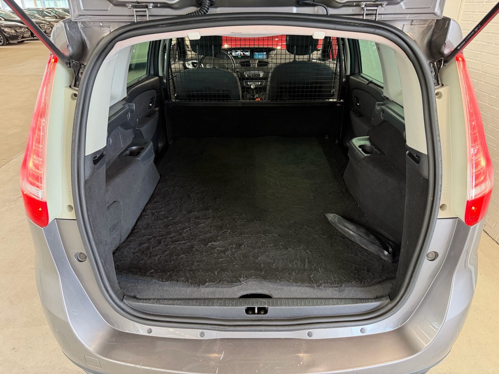 Billede af Renault Grand Scénic 1,5 DCI FAP Expression EDC 110HK Van 6g Aut.
