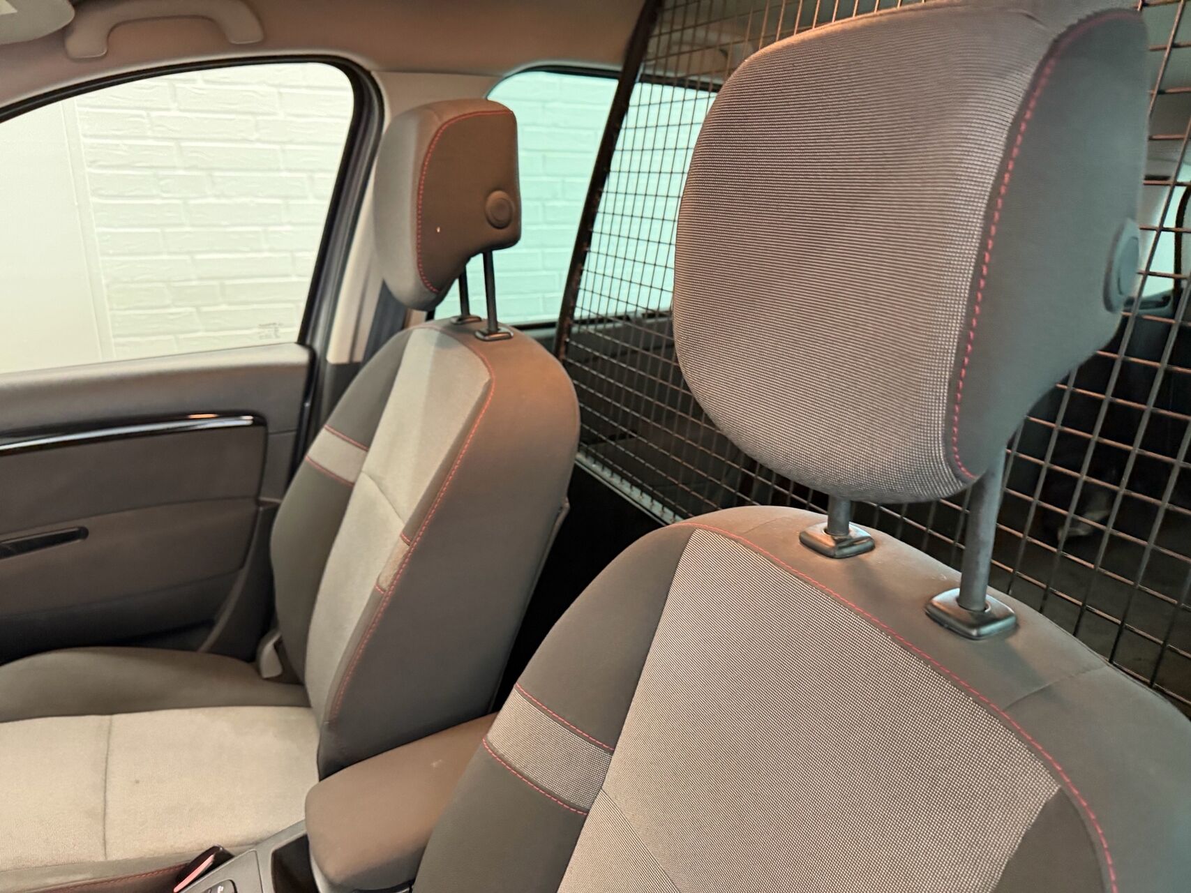 Billede af Renault Grand Scénic 1,5 DCI FAP Expression EDC 110HK Van 6g Aut.
