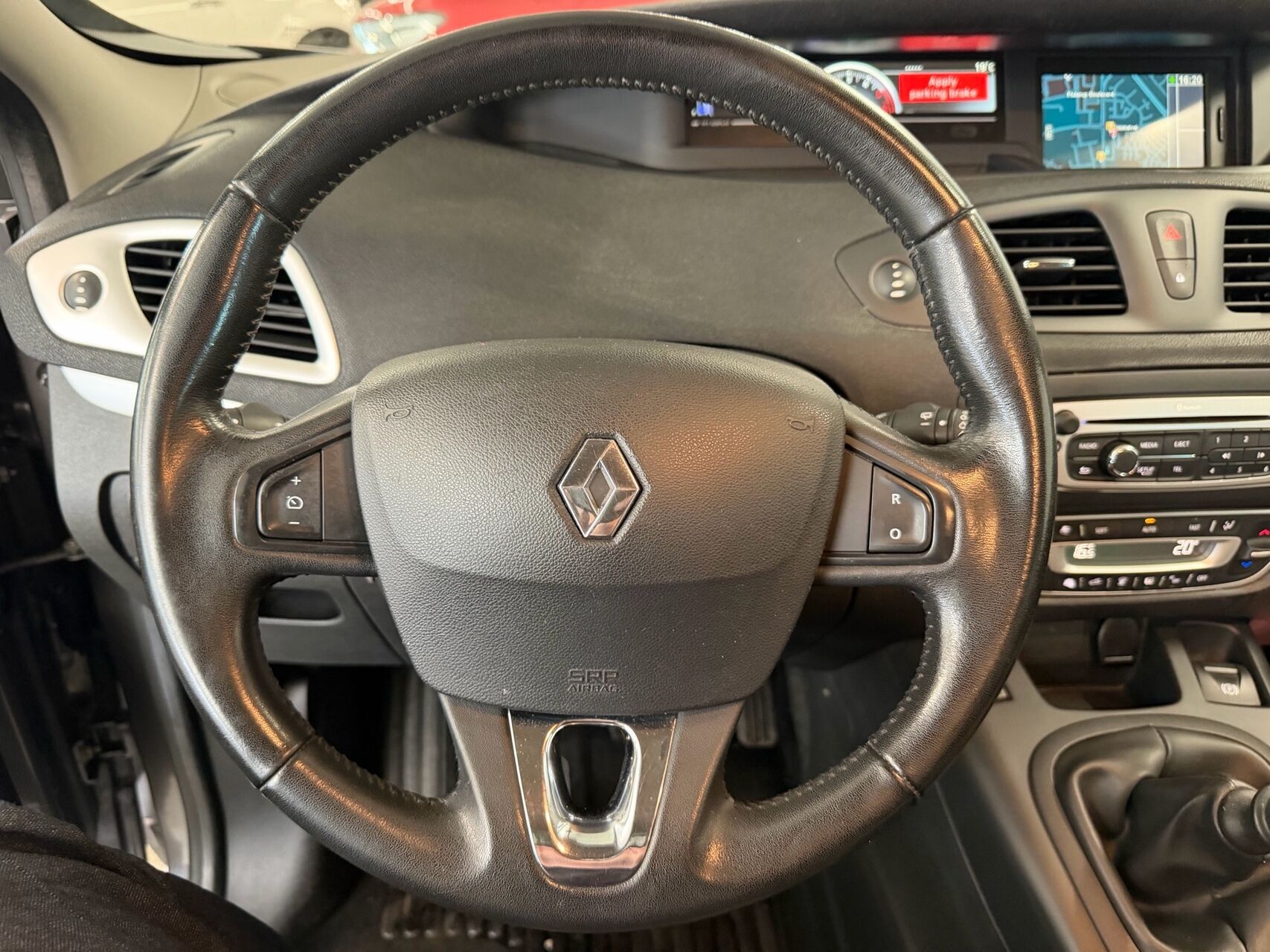 Billede af Renault Grand Scénic 1,5 DCI FAP Expression EDC 110HK Van 6g Aut.
