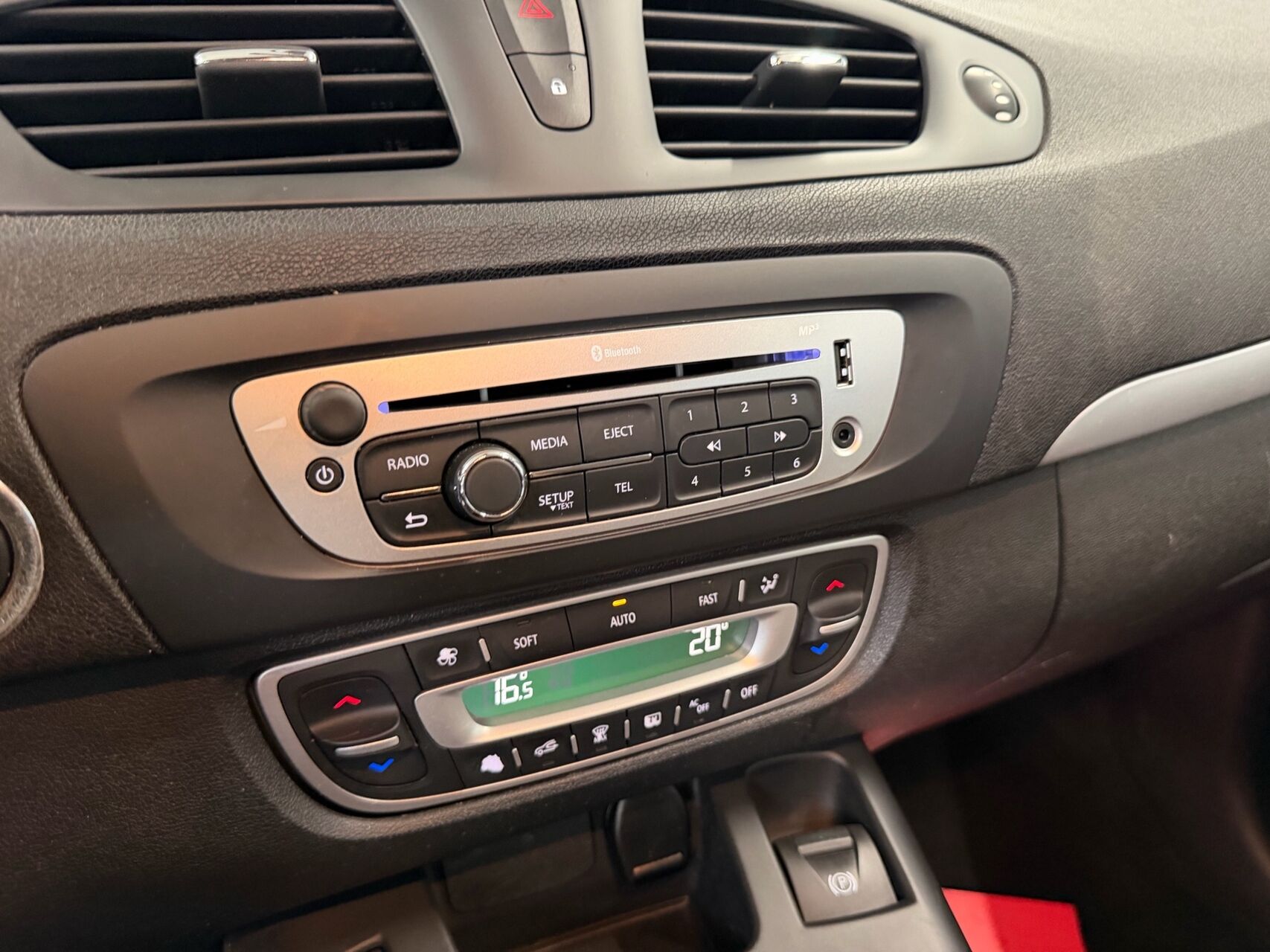 Billede af Renault Grand Scénic 1,5 DCI FAP Expression EDC 110HK Van 6g Aut.