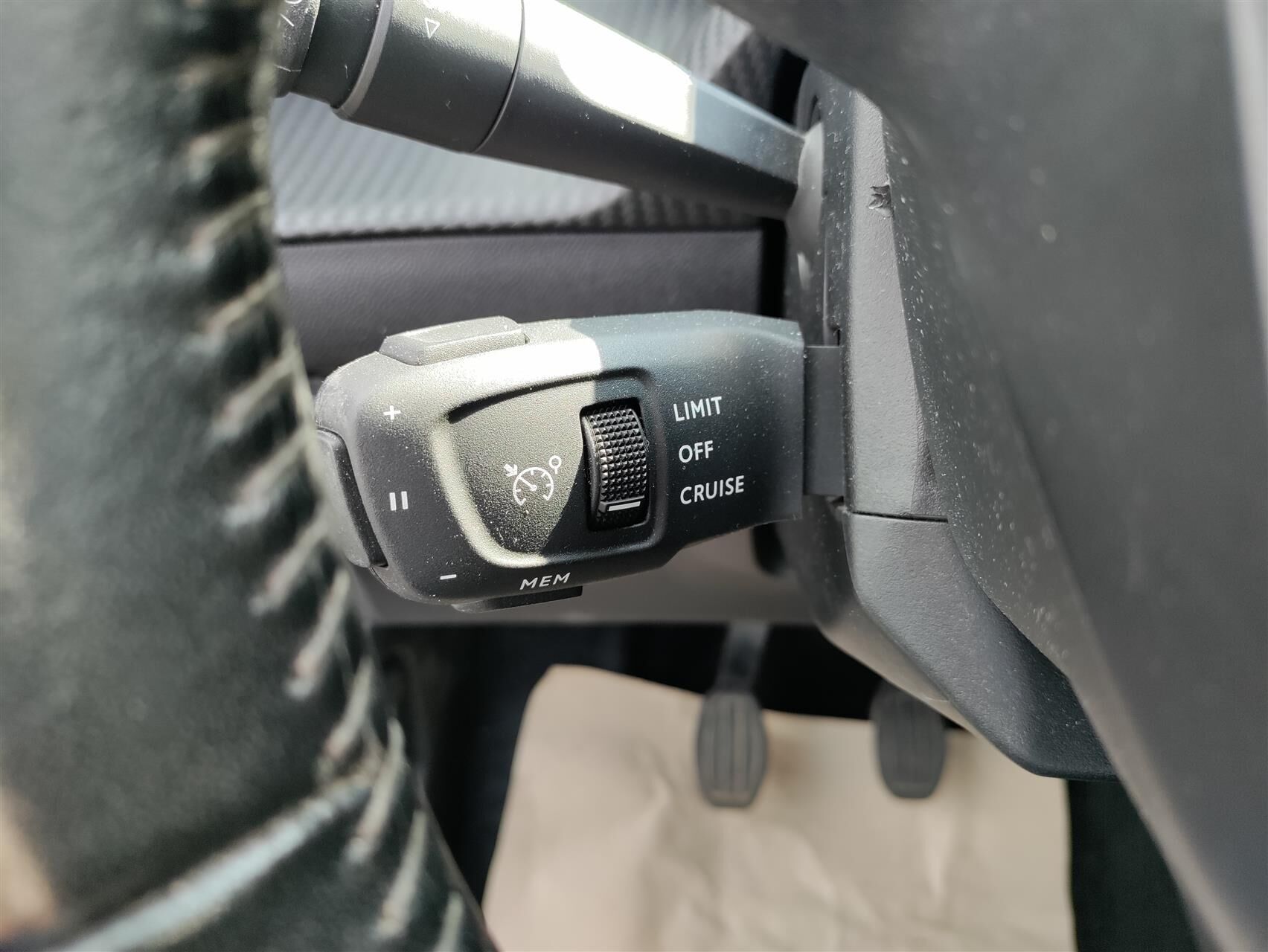 Billede af Peugeot 2008 1,2 PureTech Selection Sport 130HK 5d