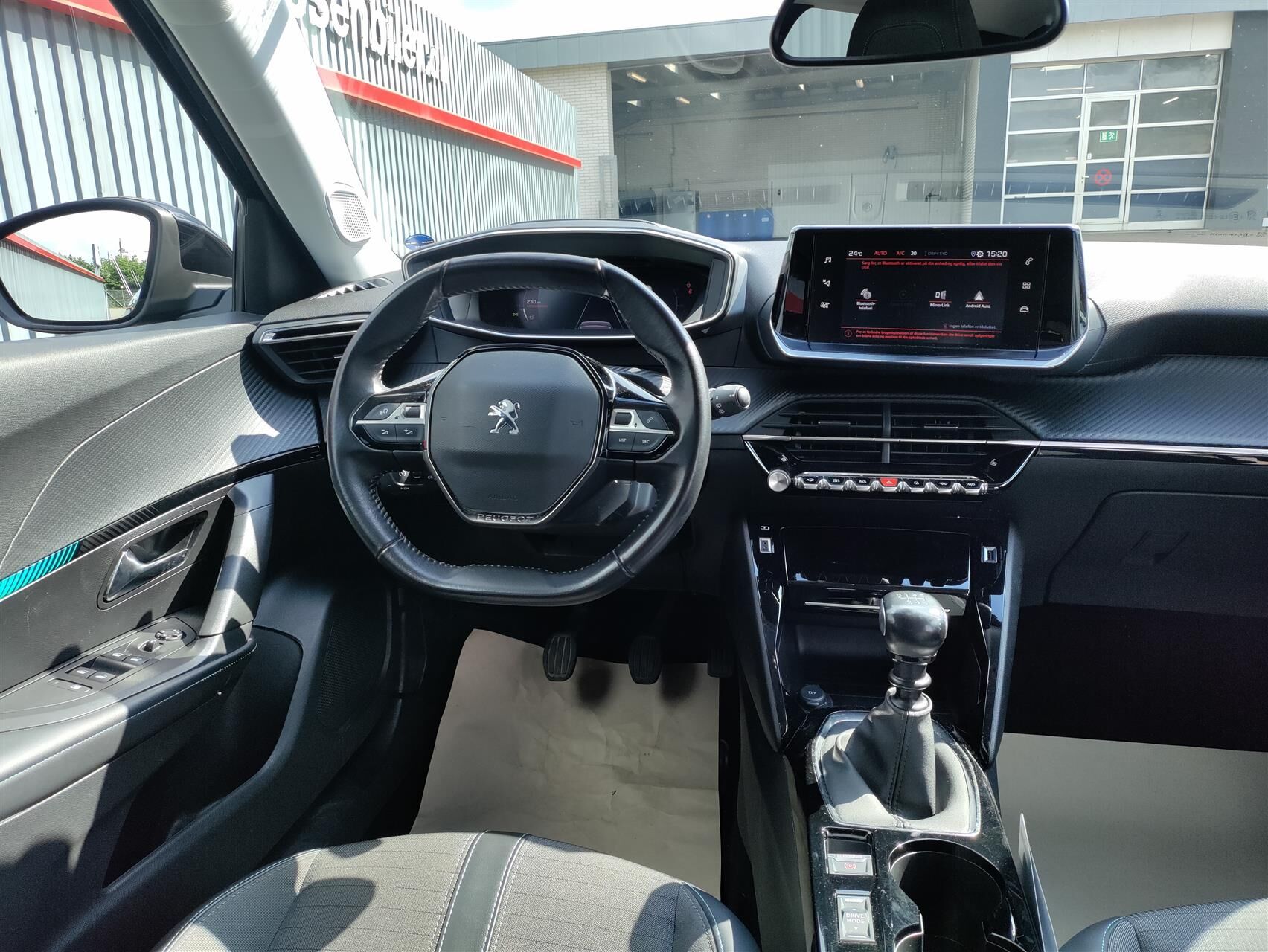 Billede af Peugeot 2008 1,2 PureTech Selection Sport 130HK 5d