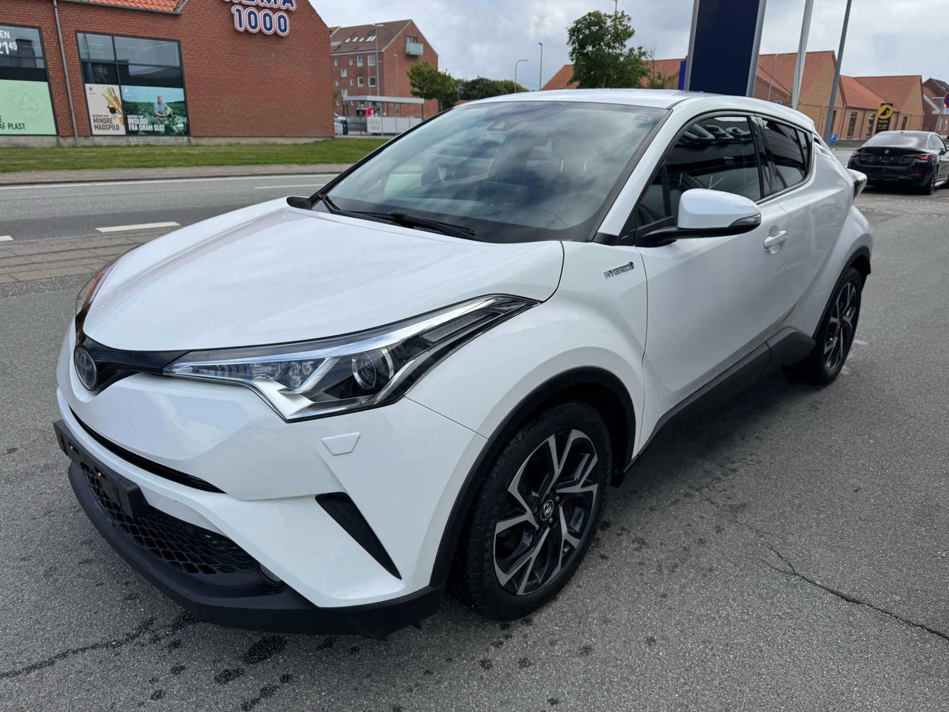 Billede af Toyota C-HR 1,8 Hybrid C-LUB Multidrive S 122HK 5d Aut.