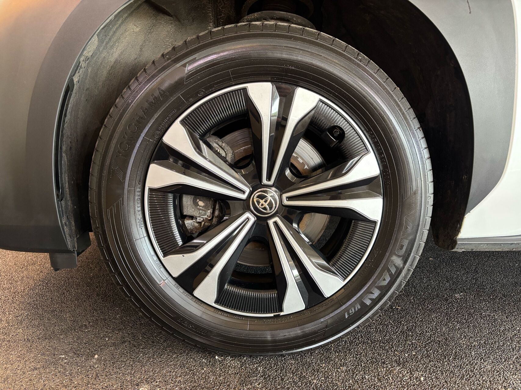 Billede af Toyota bZ4X EL Prestige AWD 218HK 5d Aut.