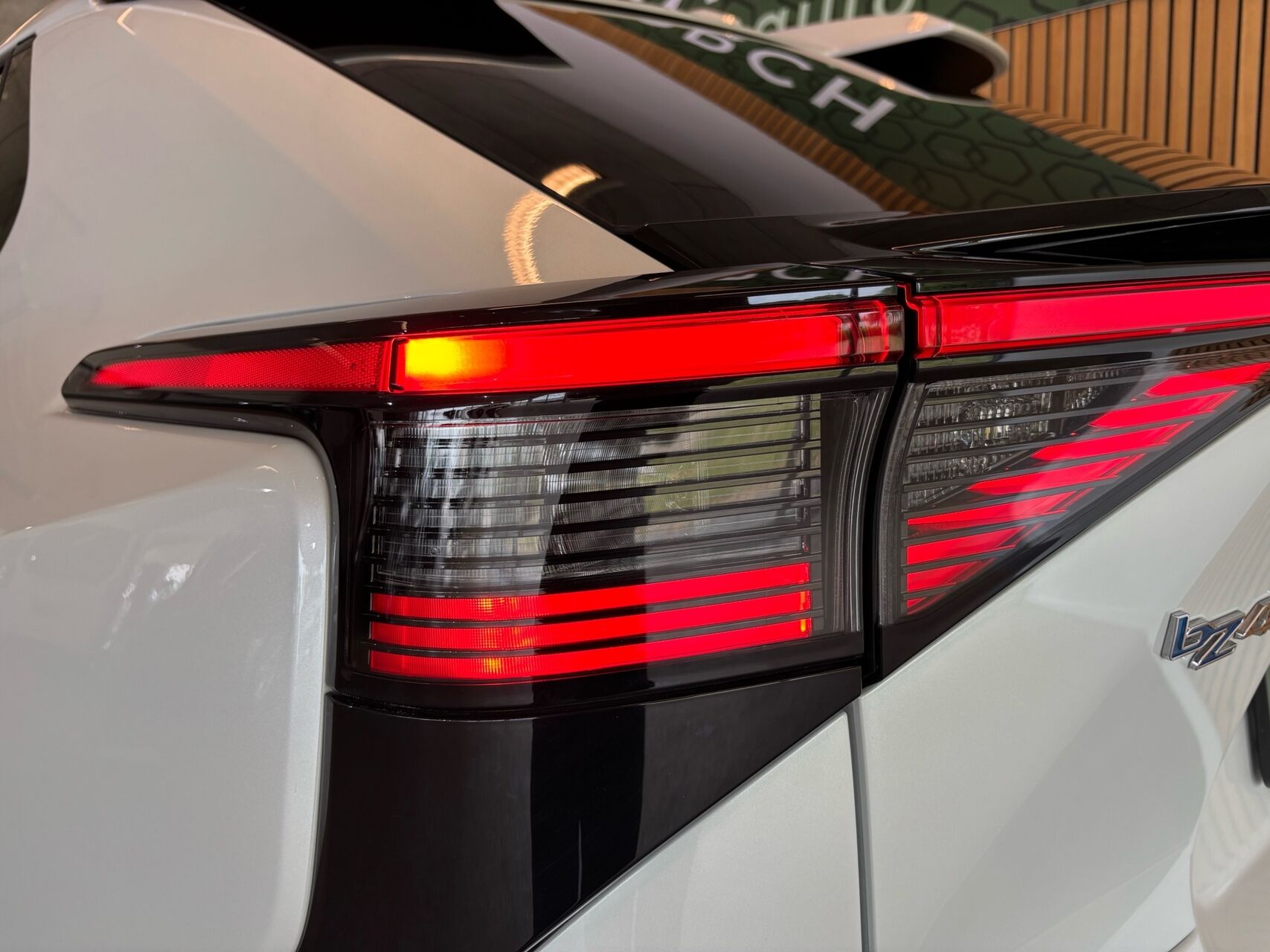 Billede af Toyota bZ4X EL Prestige AWD 218HK 5d Aut.