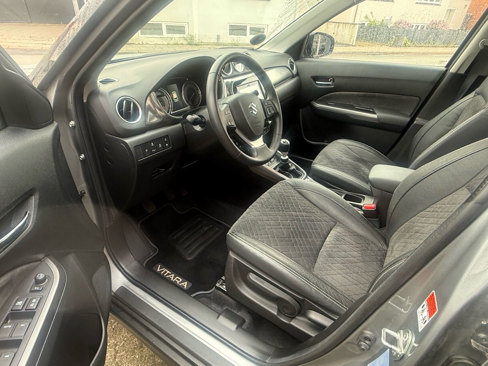 Billede af Suzuki Vitara 1,4 Boosterjet Adventure 140HK 5d 6g