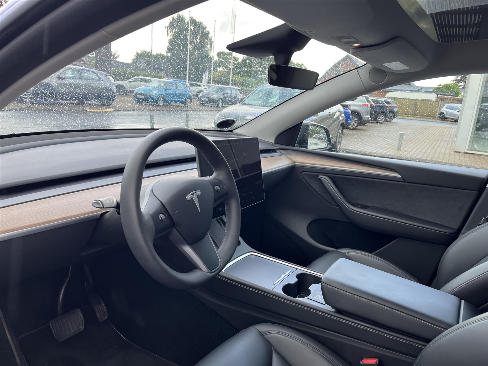 Billede af Tesla Model Y EL RWD 299HK 5d Aut.