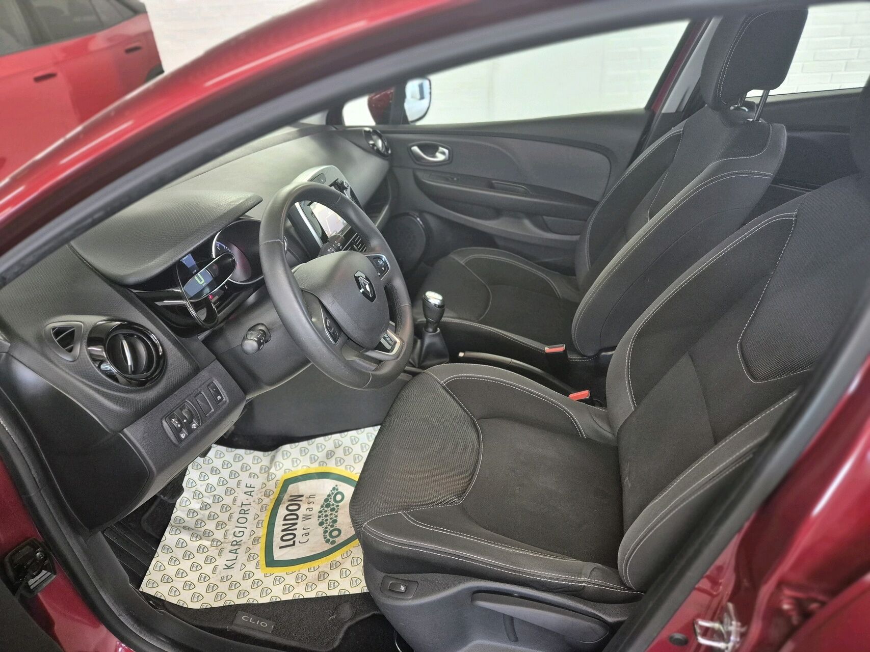 Billede af Renault Clio Sport Tourer 0,9 Energy TCe Zen 90HK Stc