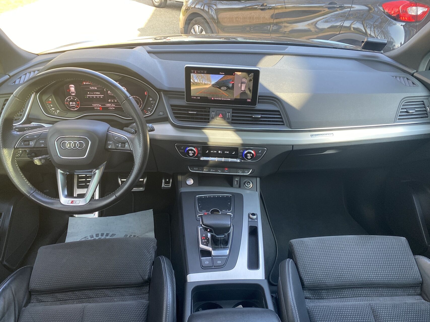 Billede af Audi Q5 2,0 TDI Sport Quattro S Tron 190HK 5d 7g Aut.