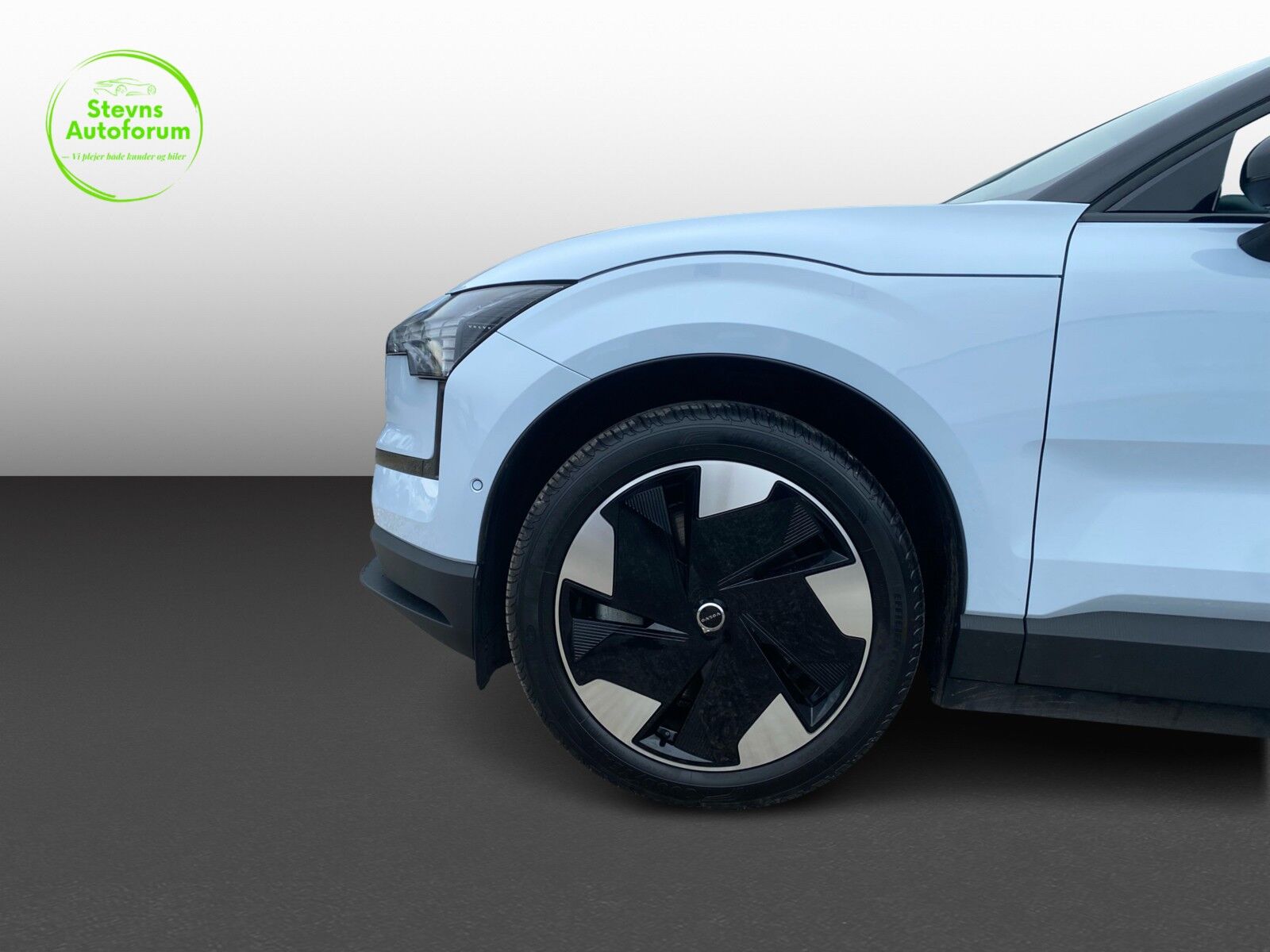 Billede af Volvo EX30 Twin Motor Performance Ultra AWD 428HK 5d Aut.