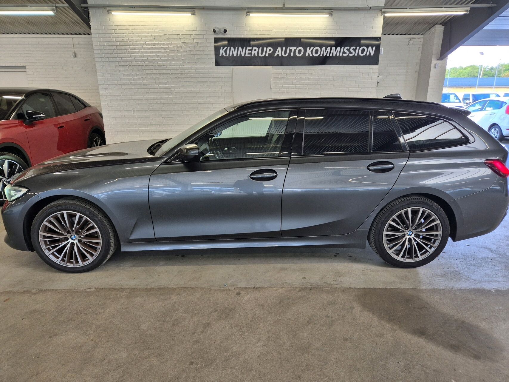 Billede af BMW 320d Touring 2,0 D Sport Line Steptronic 190HK Stc 8g Aut.