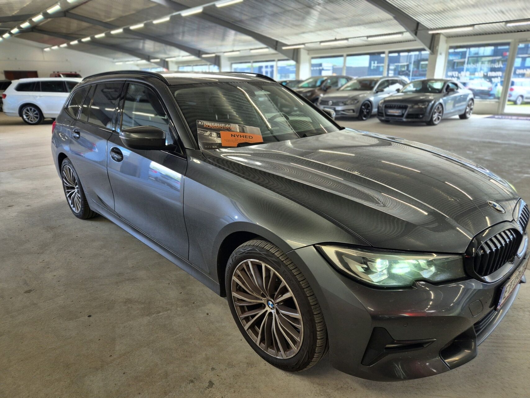 Billede af BMW 320d Touring 2,0 D Sport Line Steptronic 190HK Stc 8g Aut.
