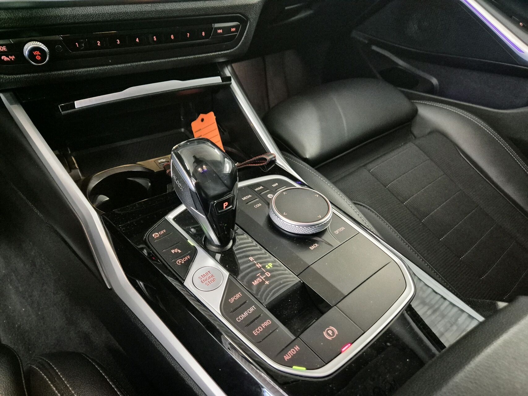 Billede af BMW 320d Touring 2,0 D Sport Line Steptronic 190HK Stc 8g Aut.