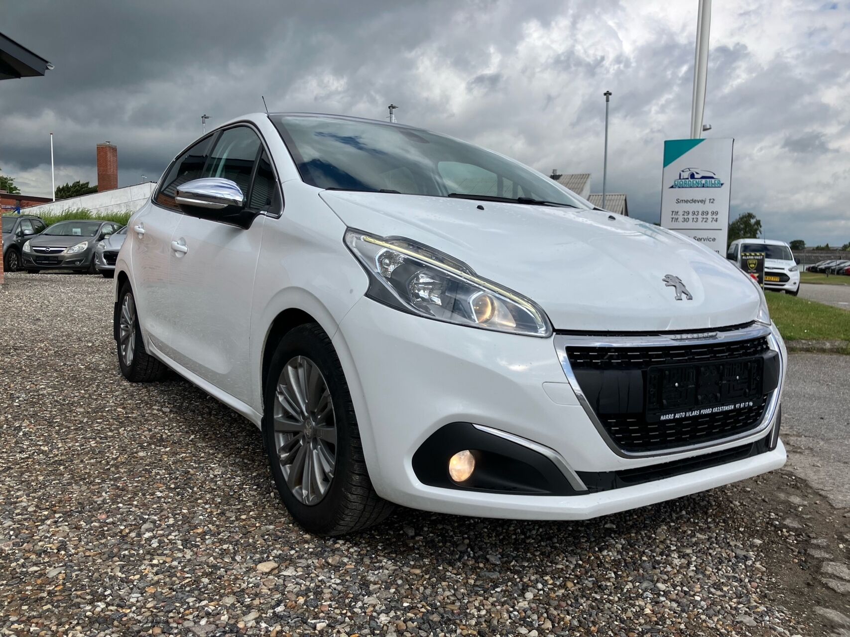 Billede af Peugeot 208 1,6 BlueHDi Desire Sky 100HK 5d
