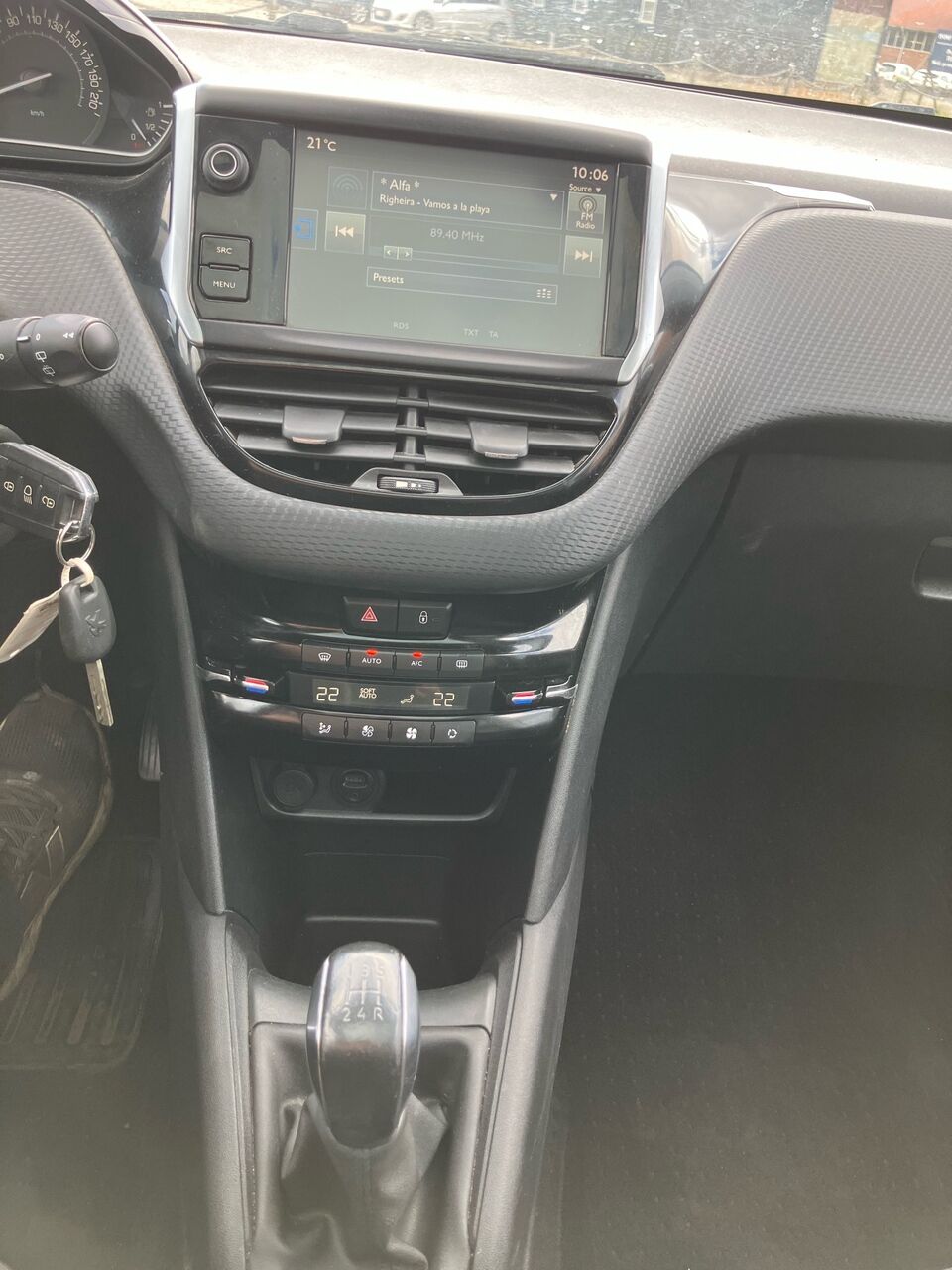 Billede af Peugeot 208 1,6 BlueHDi Desire Sky 100HK 5d