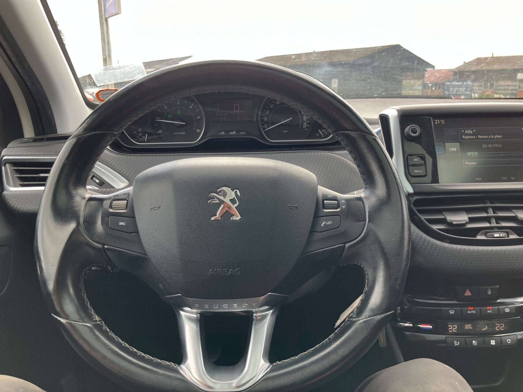 Billede af Peugeot 208 1,6 BlueHDi Desire Sky 100HK 5d