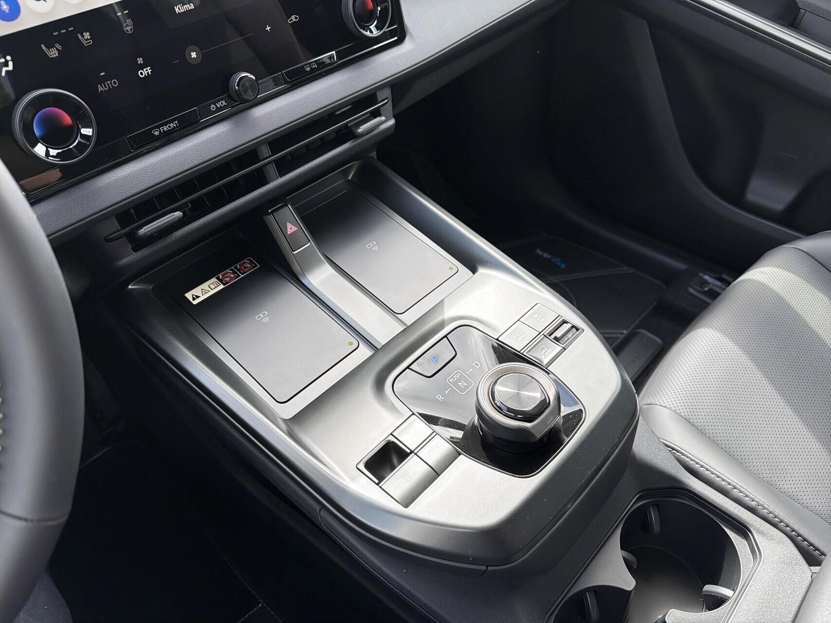 Billede af Toyota bZ4X Touring EL Executive AWD 380HK 5d Aut.