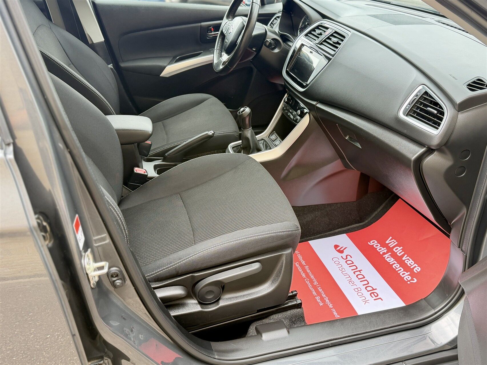 Billede af Suzuki S-Cross 1,0 Boosterjet Active 112HK 5d
