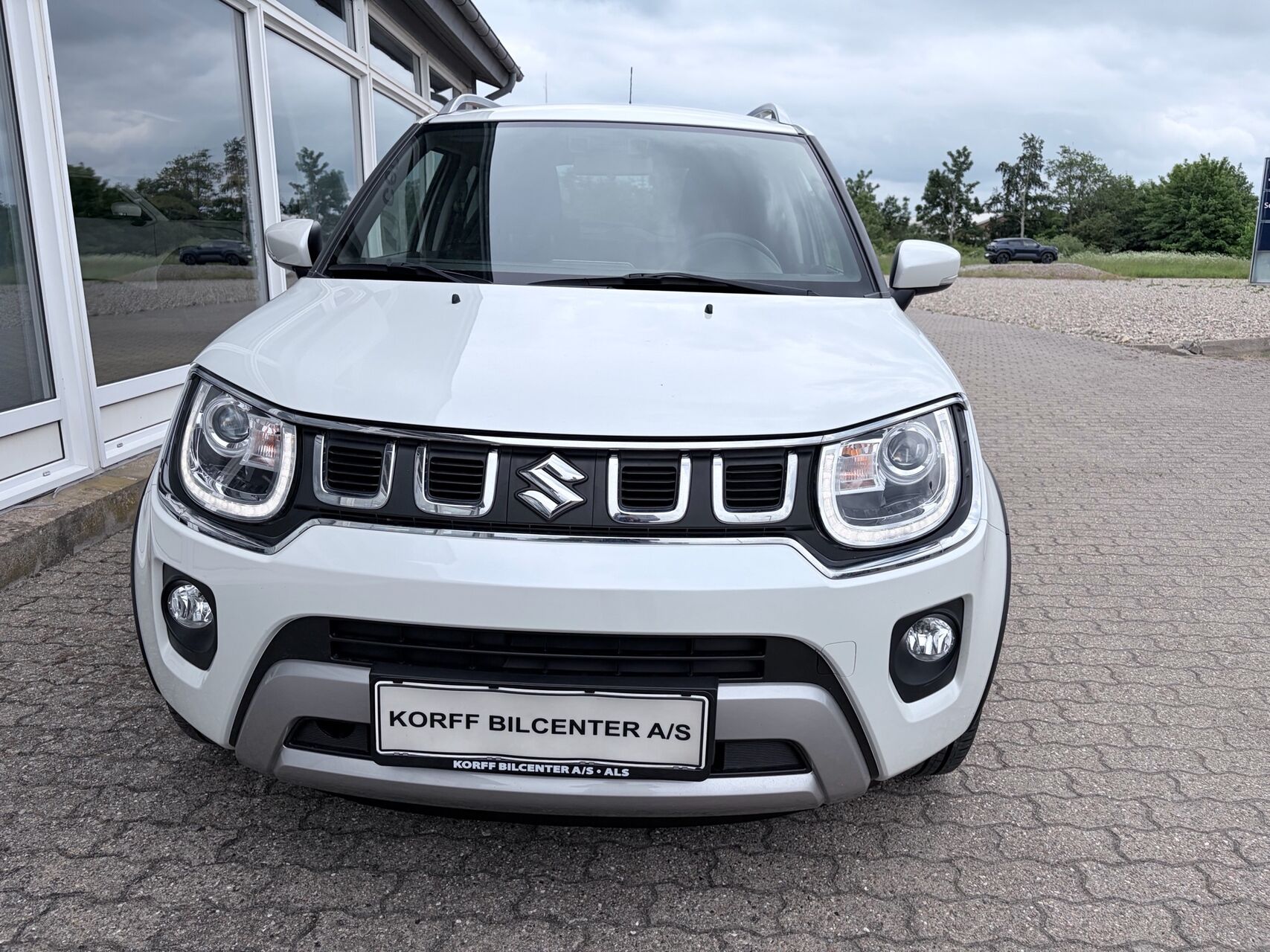 Billede af Suzuki Ignis 1,2 Dualjet  Mild hybrid Adventure CVT 83HK 5d Aut.