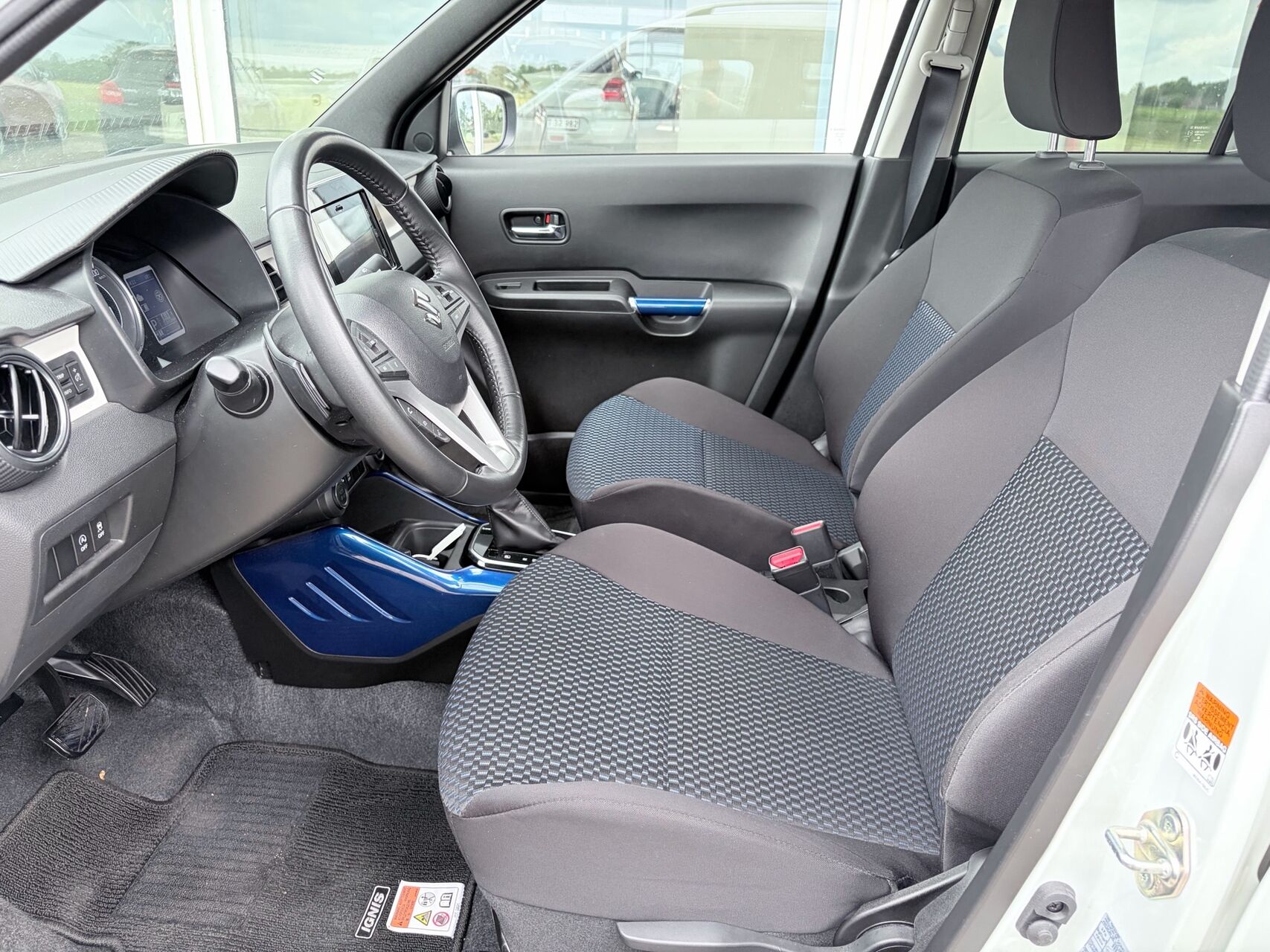 Billede af Suzuki Ignis 1,2 Dualjet  Mild hybrid Adventure CVT 83HK 5d Aut.