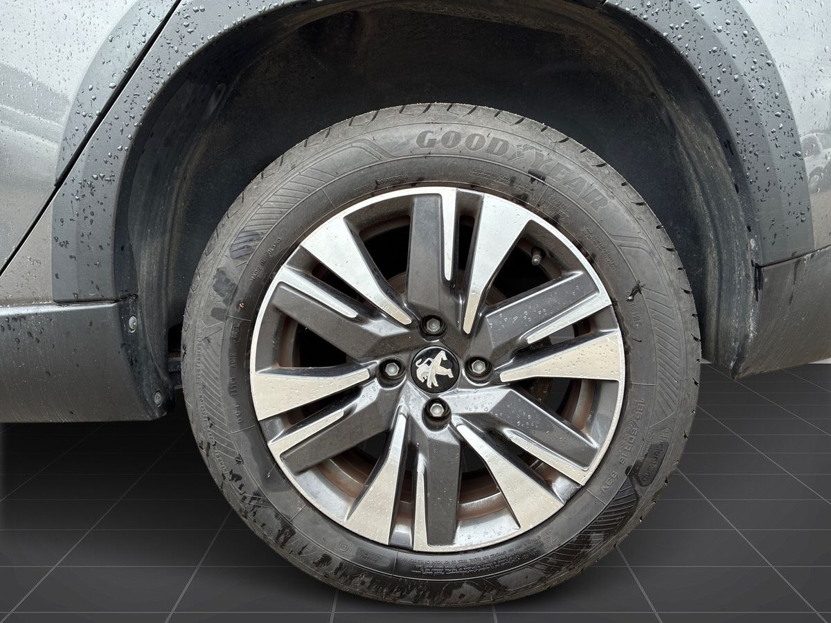Billede af Peugeot 2008 1,2 e-THP Selection Sky EAT6 110HK 5d 6g Aut.