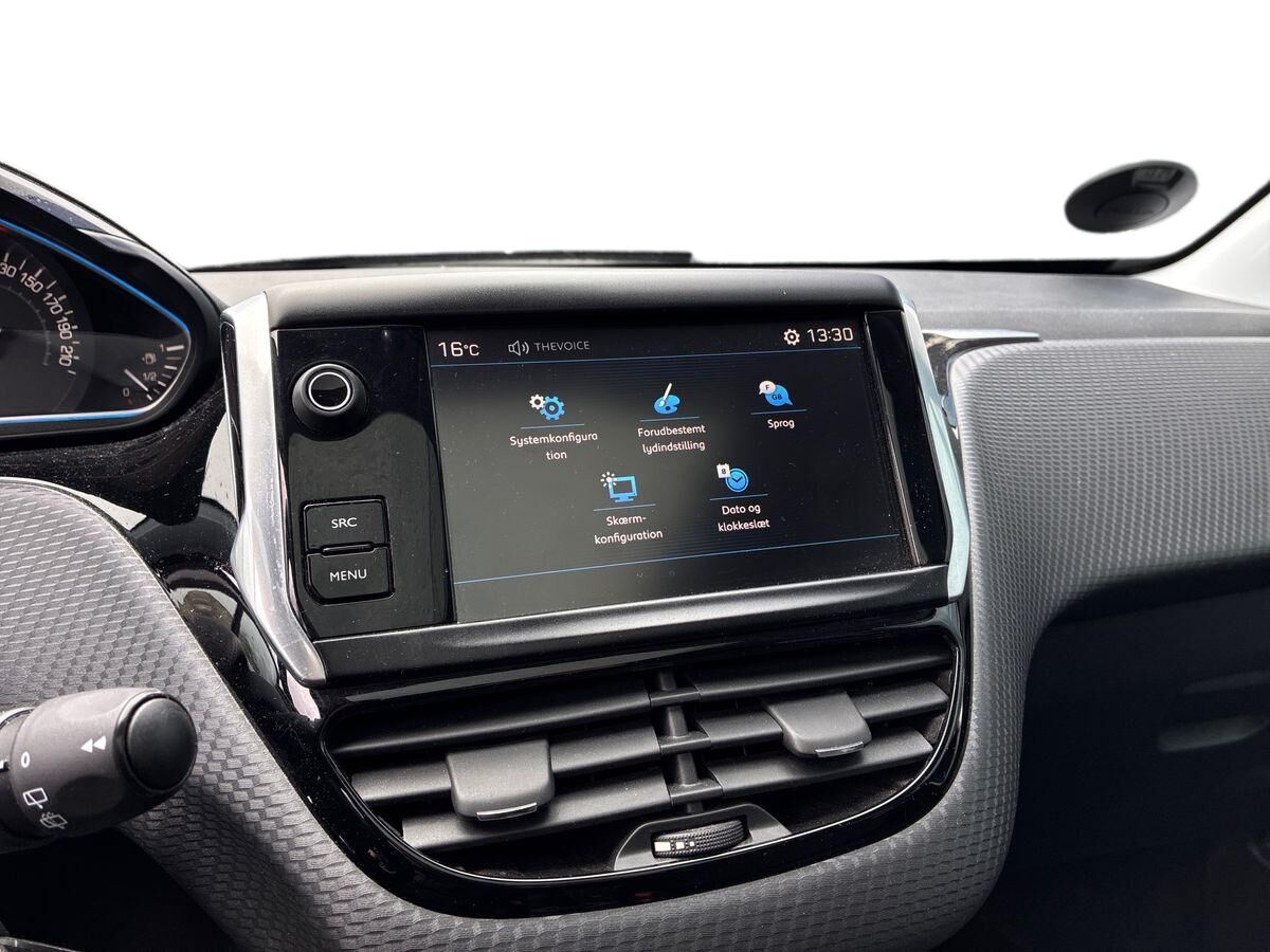 Billede af Peugeot 2008 1,2 e-THP Selection Sky EAT6 110HK 5d 6g Aut.