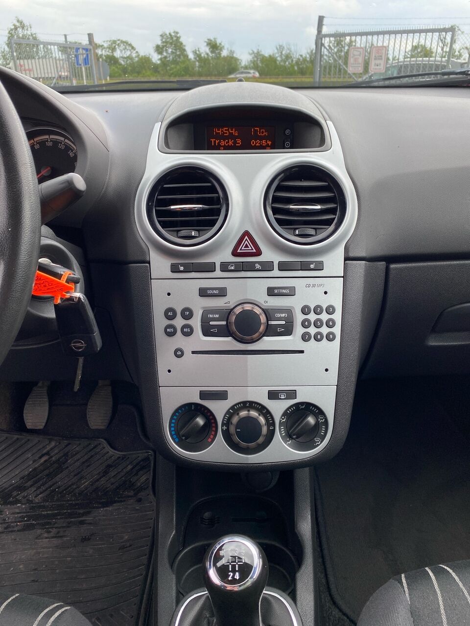 Billede af Opel Corsa 1,0 Twinport Essentia 65HK 5d