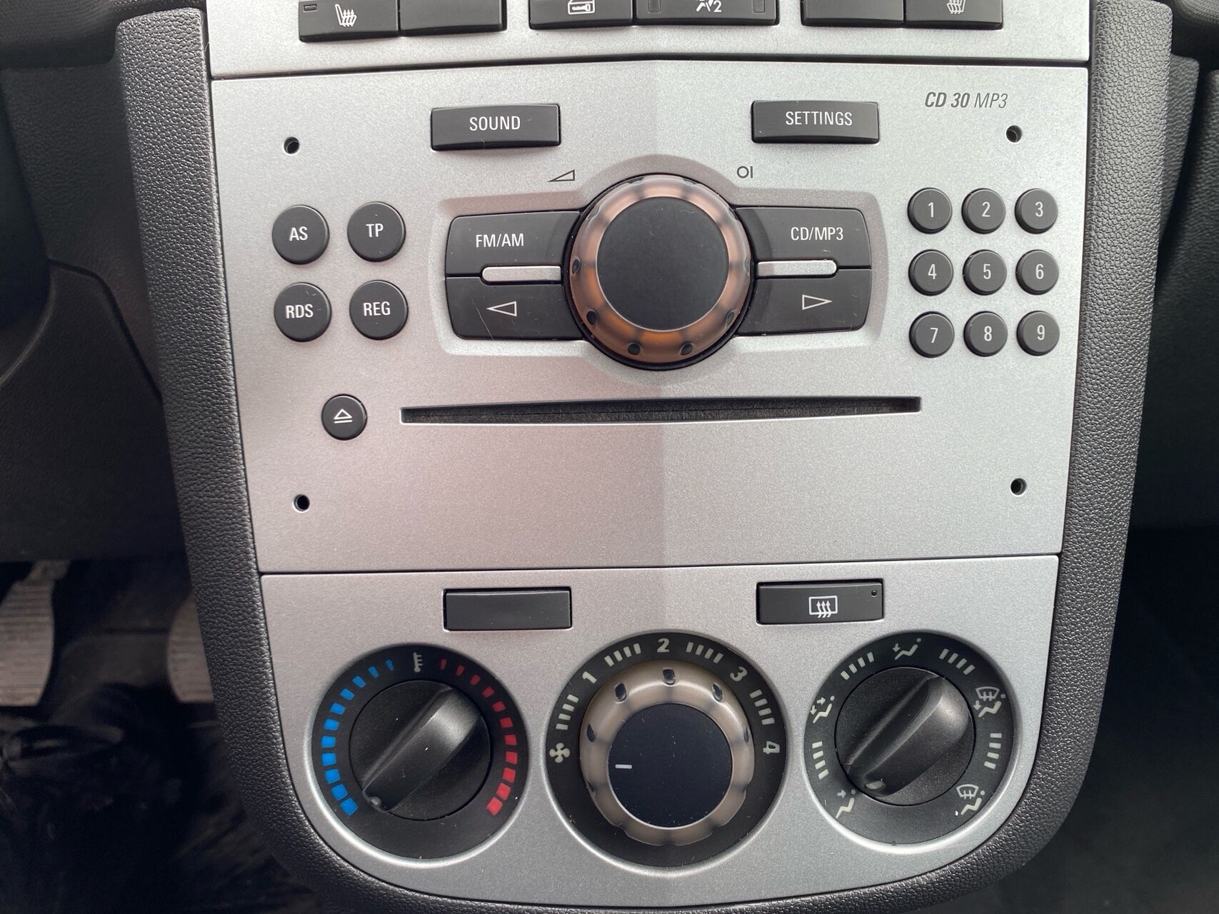 Billede af Opel Corsa 1,0 Twinport Essentia 65HK 5d