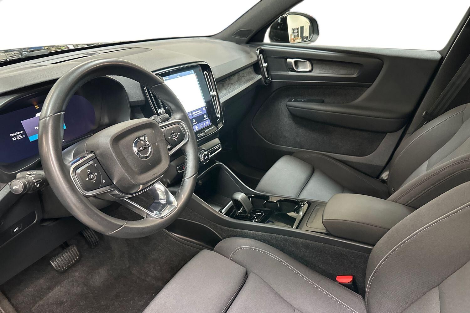 Billede af Volvo XC40 P6 Recharge Plus 231HK 5d Aut.
