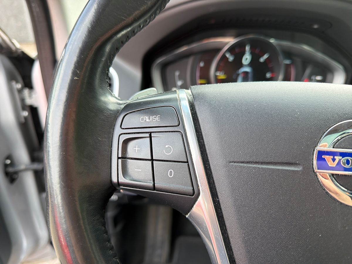 Billede af Volvo XC60 2,0 D4 Momentum 190HK 5d 8g Aut.