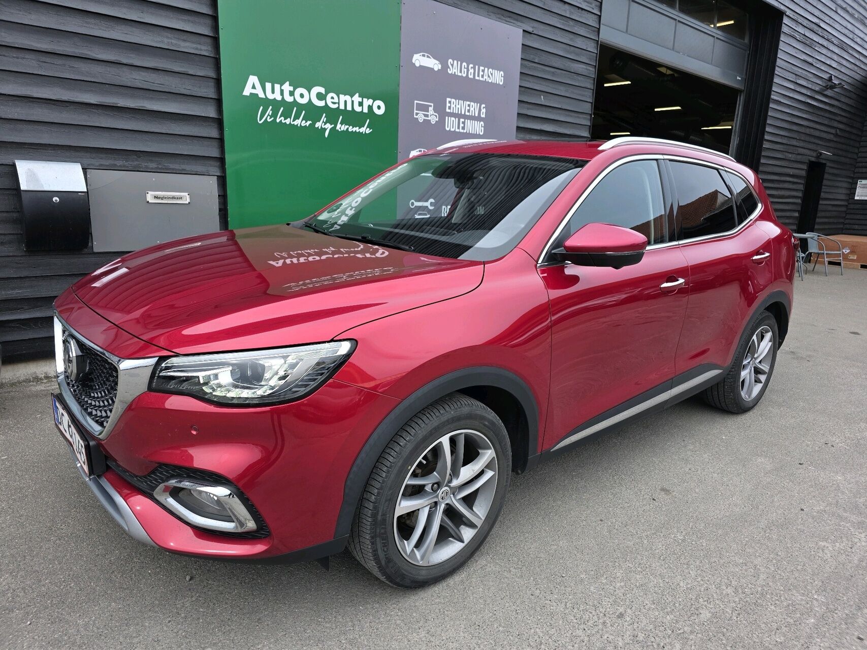 Billede af MG EHS 1,5 T GDI  Plugin-hybrid Luxury 258HK 5d 10g Aut.