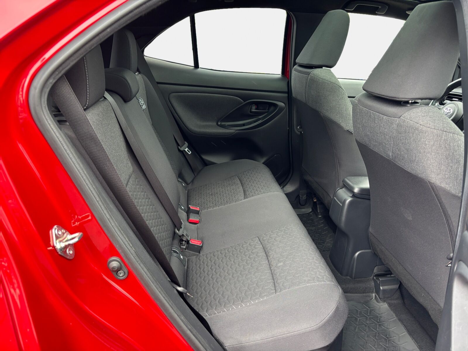 Billede af Toyota Yaris Cross 1,5 Hybrid Style Technology Plus 116HK 5d Trinl. Gear