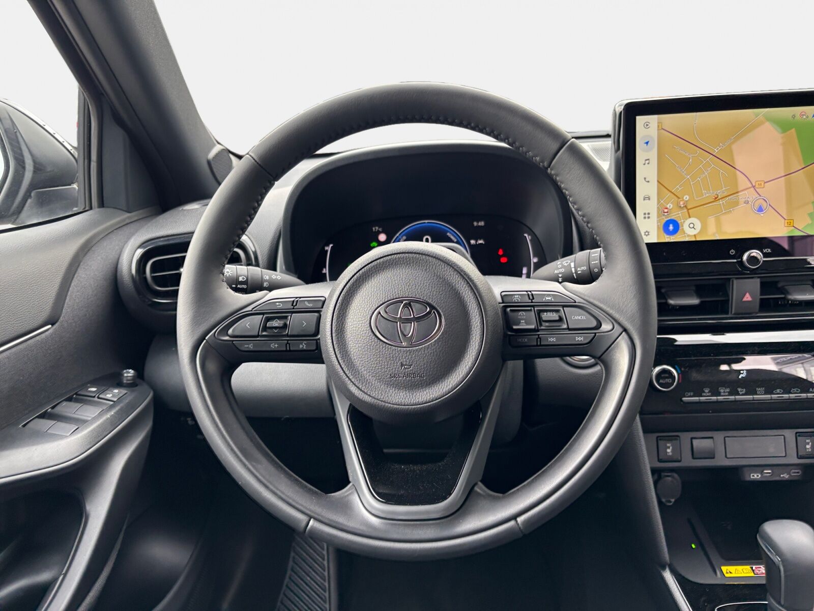 Billede af Toyota Yaris Cross 1,5 Hybrid Style Comfort 130HK 5d Aut.