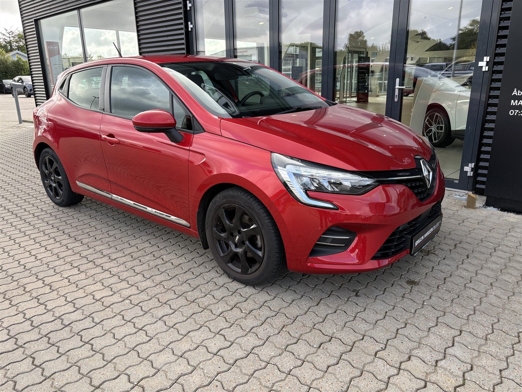Billede af Renault Clio 1,6 E-TECH  Hybrid Zen 140HK 5d Aut.