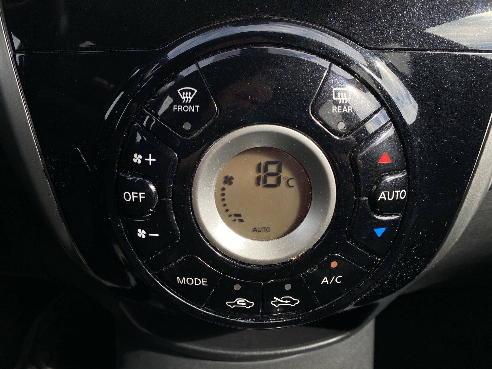 Billede af Nissan Note 1,2 Visia 80HK 5d