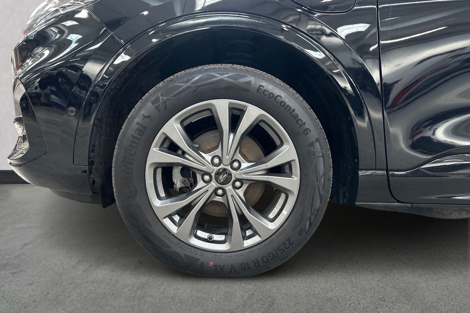 Billede af Ford Kuga 2,5 Plugin-hybrid ST-Line X CVT 225HK 5d Trinl. Gear