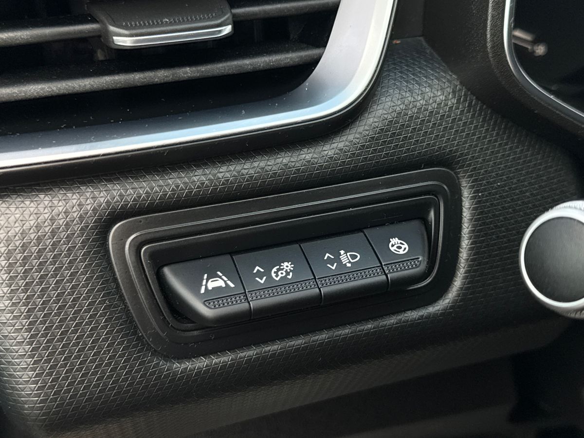 Billede af Renault Clio 1,0 TCE Intens 90HK 5d