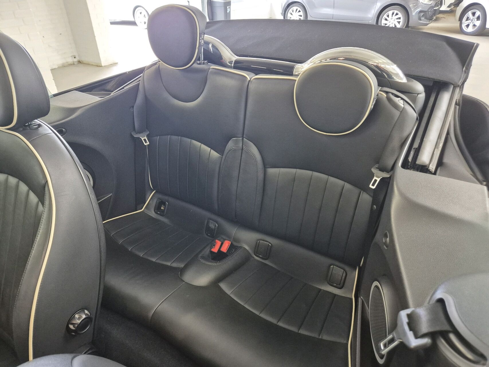 Billede af Mini Cooper John Cooper Works 211HK Cabr.